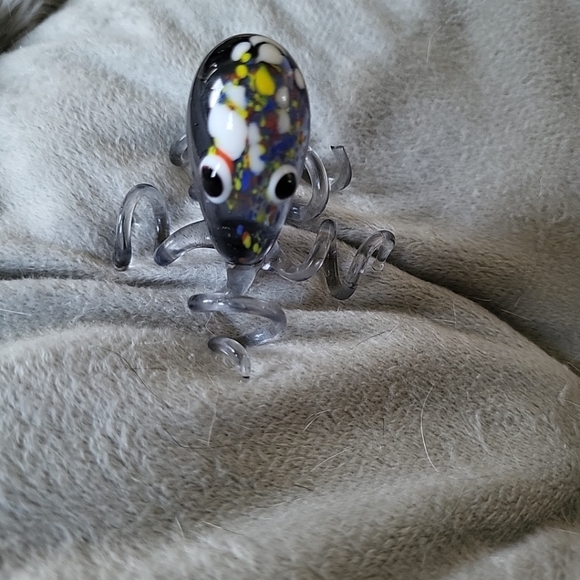 Hand Blown Art Glass Octopus - Picture 9 of 9